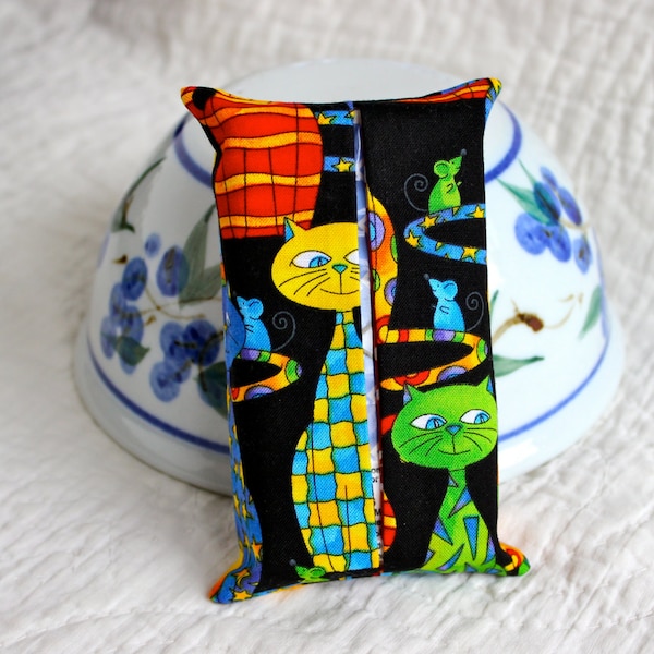 Cat fabric pocket tissue holder ~ Travel tissue ~ Pocket tissue ~ Gift under 5 ~ Fabric tissue holder ~ Cat lover gift ~ Cat fabric