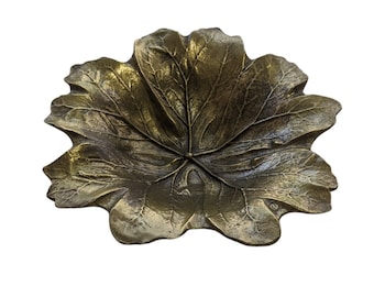 Virginia Metalcrafters 1948 May Apple Leaf Vintage Solid Brass Leaf Bowl Dish