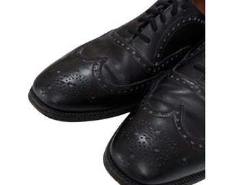 Burberry Black Dress Laceup Wingtips Oxford Size 11 (68) Burberry Wingtip Lace-Up Oxford Shoes in Brown Leather main image 3