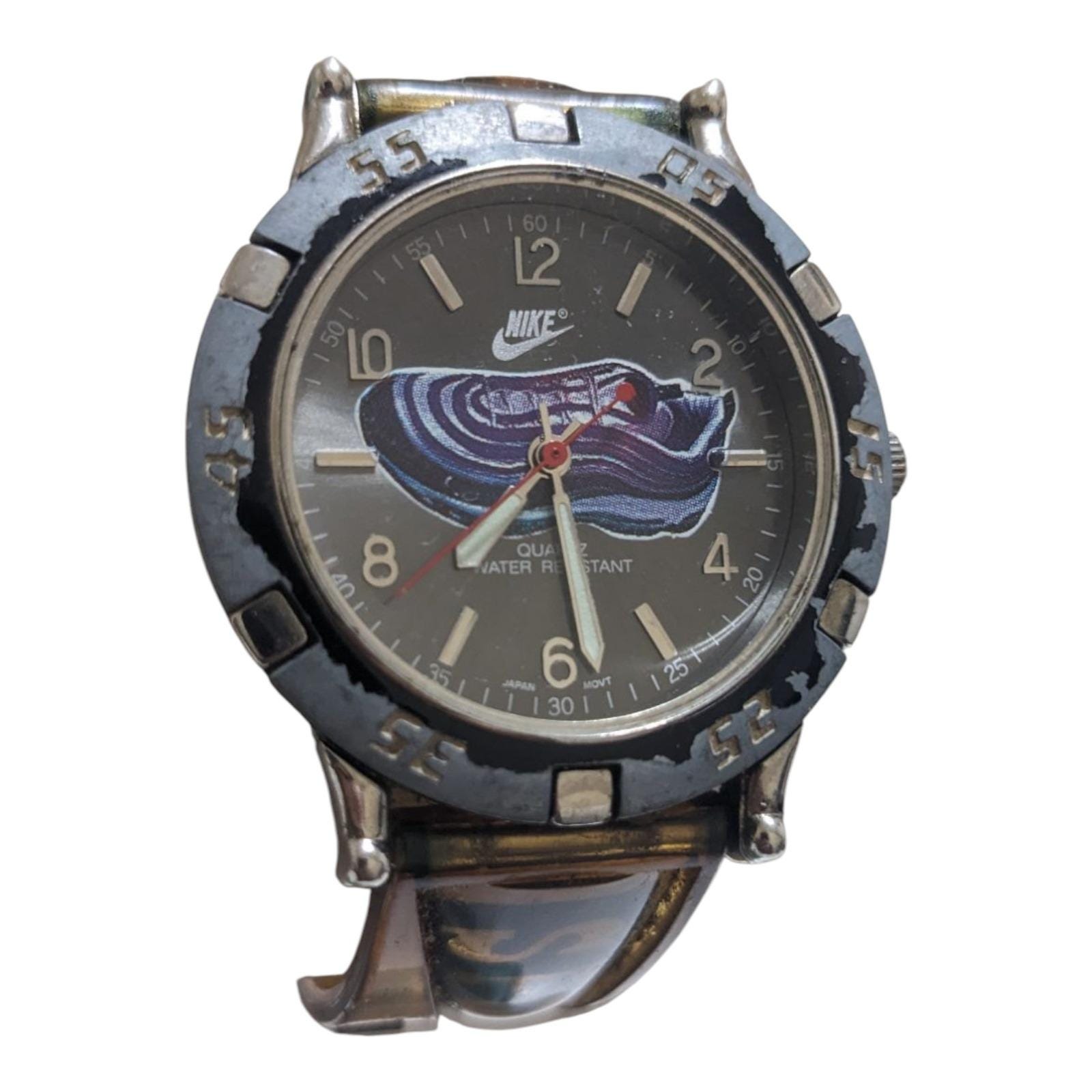 Nike Quartz スポーツウォッチ ワールドタイム Nike Quartz Watch - Etsy