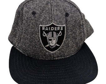 T.H【希少】90s New Era LosAngeles Raiders VTG 90s NFL Los Angeles Raiders Arch Logo SNAPBACK Hat New