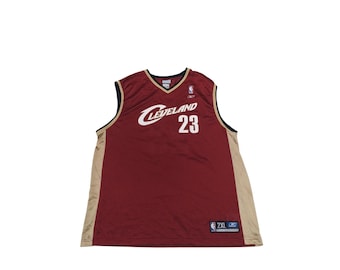 Camisa Reebok LeBron James Cleveland Cavaliers NBA 23 Vinho Tinto Masculina 2XL 7001A