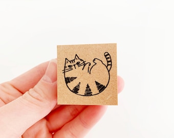 Push up cat stamp - ST62112