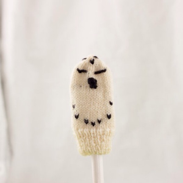 Snowy Owl Knit Wool Finger Puppet