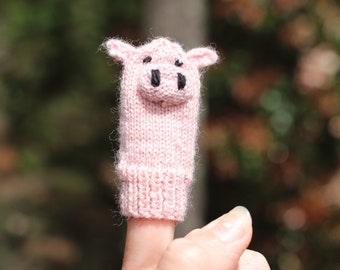 Pig Knit Wool Finger Puppet