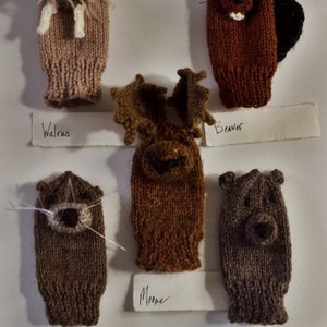 Lot of 5 Mix-and-Match Knit Wool Finger Puppets image 3