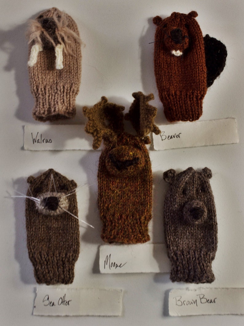 Lot of 5 Mix-and-Match Knit Wool Finger Puppets image 3