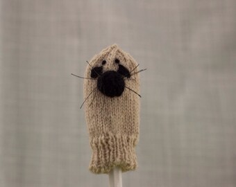 Harp Seal Finger Puppet | Handknit | Wool