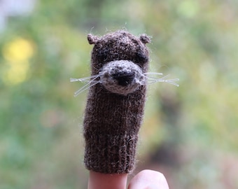 Sea Otter Finger Puppet | Handknit | Wool