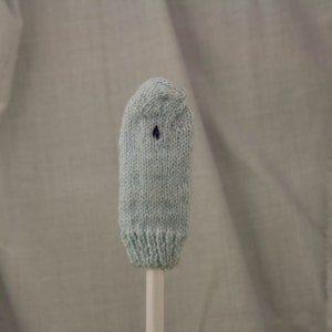 Beluga Whale Knit Wool Finger Puppet