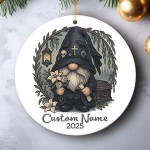 Adorno de gnomo funerario para directores de funerarias, recuerdo navideño para directores de funerarias, decoración navideña para funerales, regalo personalizado para trabajadores conmemorativos.