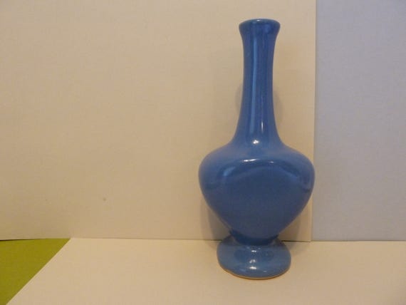 Bud Vase Periwinkle Blue Heart Shaped Body Section Pottery Etsy