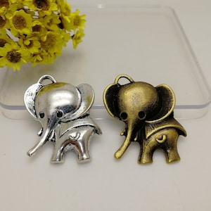 6/20 Pieces Metal elephant Pendant Necklace Earring Keychain Charm , Handmade Jewelry Making DIY Finding Antique Bronze Silver Color XM0037