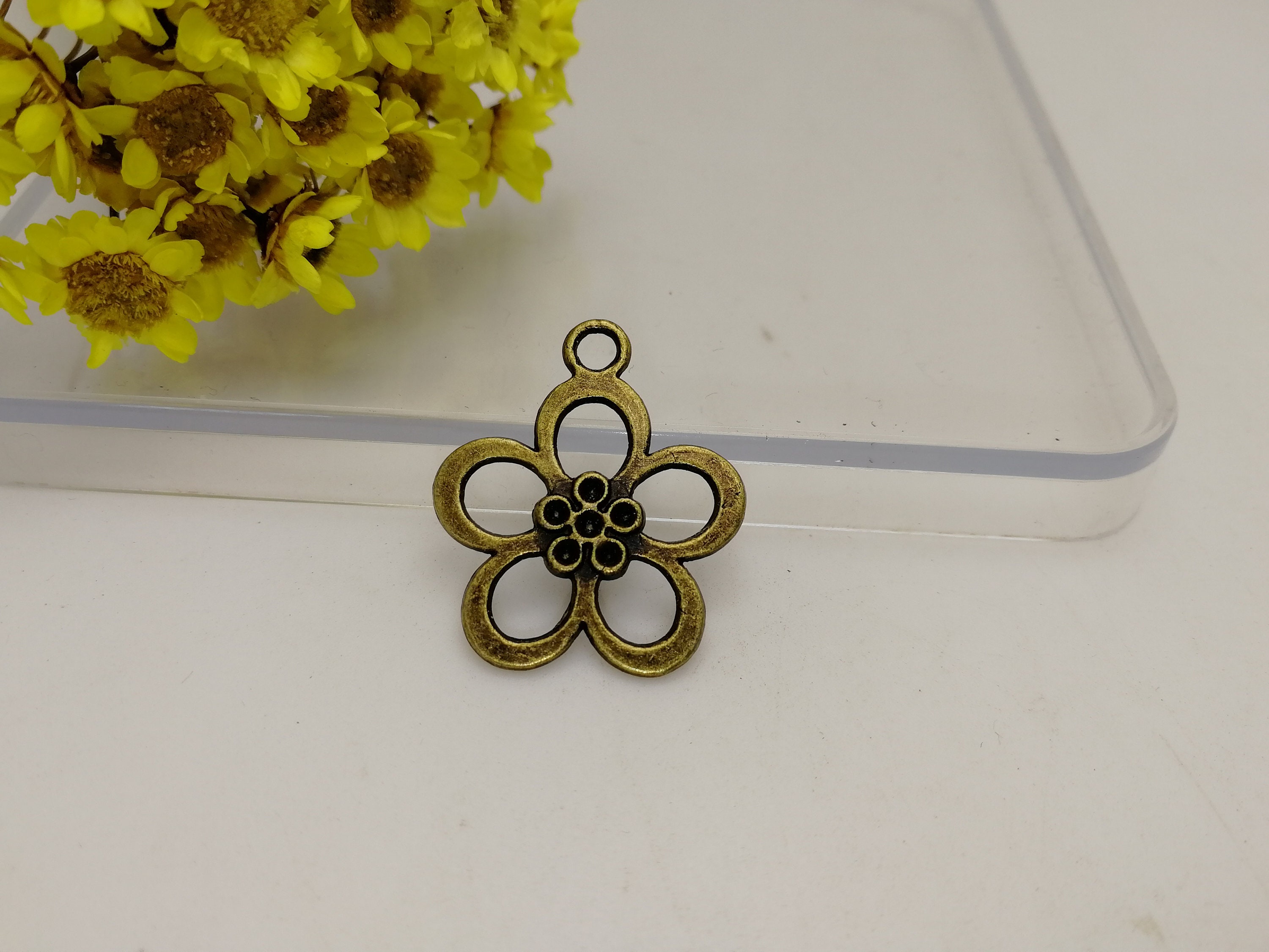 20/100 Piece Metal Flower Floral Blossom Pendant Necklace Earring