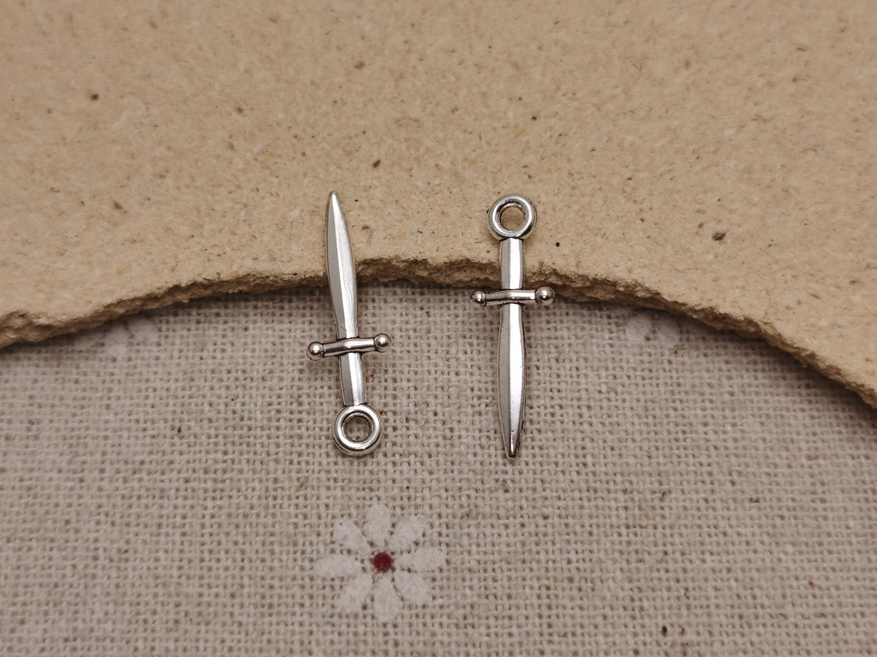 Orecchini A Pugnale In Argento Tibetano - Unisex Ganci Spada - Artigianali - Foto 5