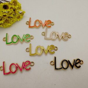 6/20 Stück Metall LOVE Brief Stecker Anhänger Halskette Ohrring Schlüsselbund Charme, handgemachte Schmuck machen DIY Finde Mix Gold Farbe XM0340