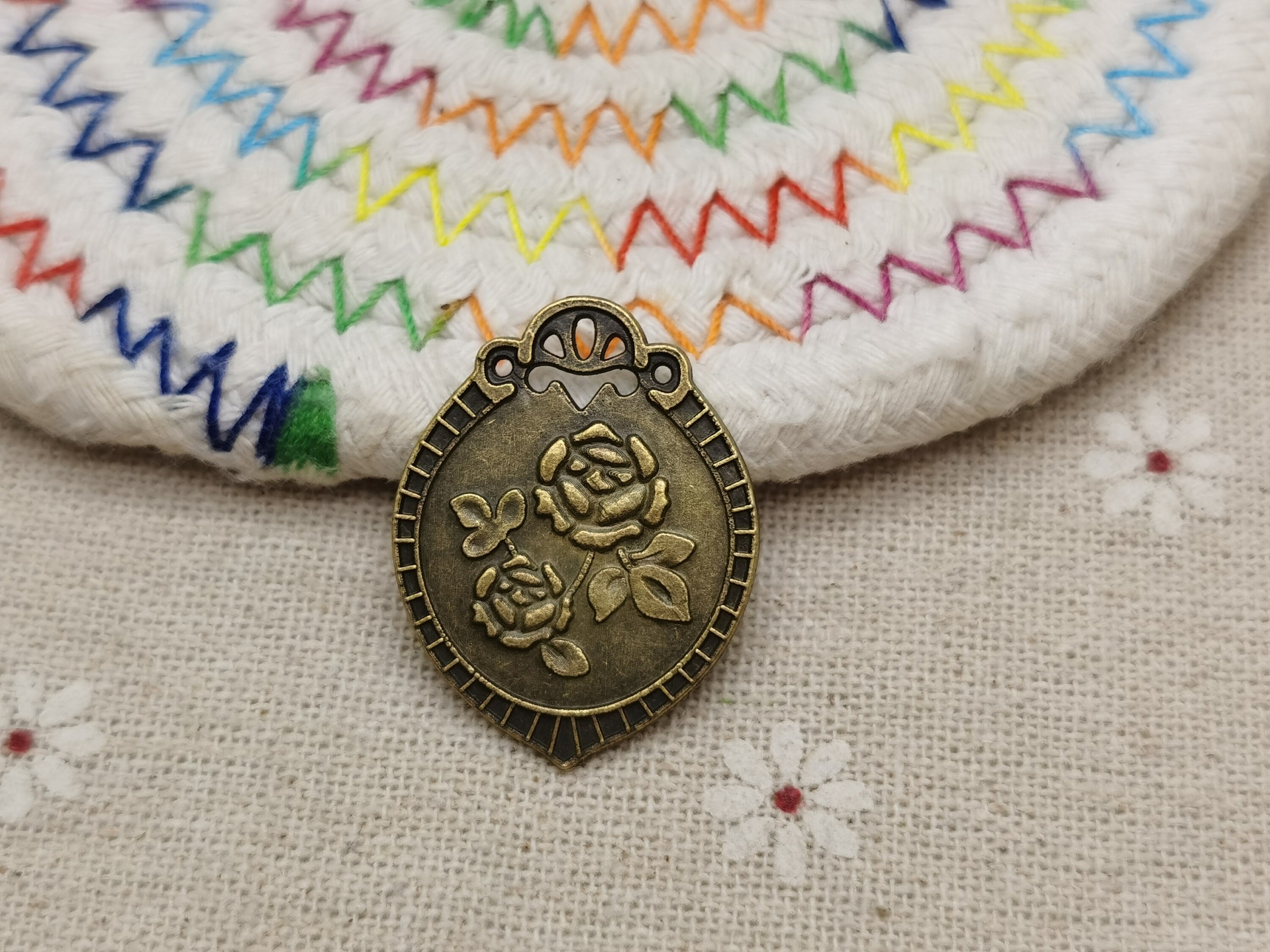 品質検査済 6/20 Pieces Necklace Pendant Blossom Floral Flower Metal 小物・アクセサリー