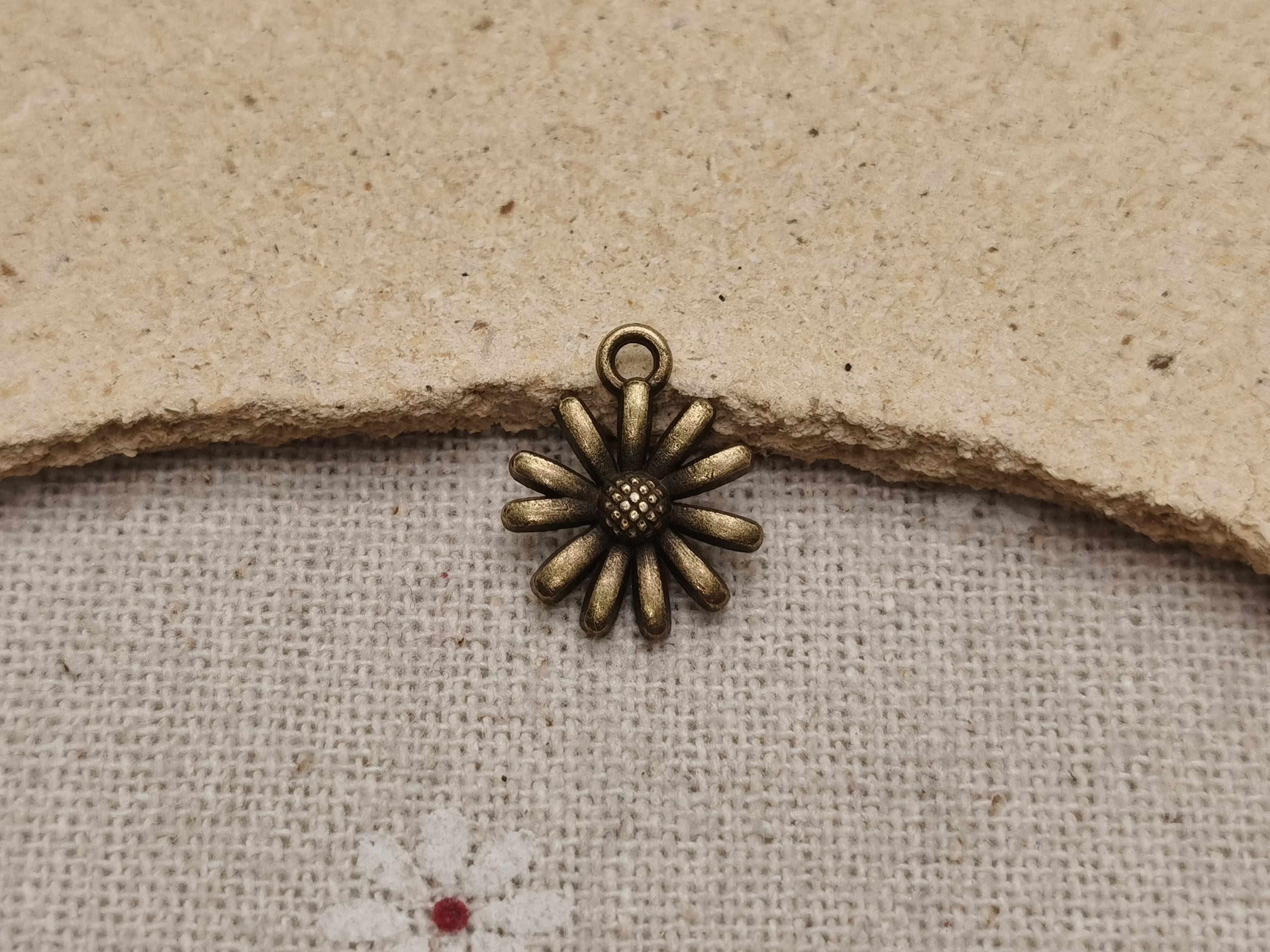 30/100 Pcs Metal Flower Floral Blossom Pendant Necklace Earring