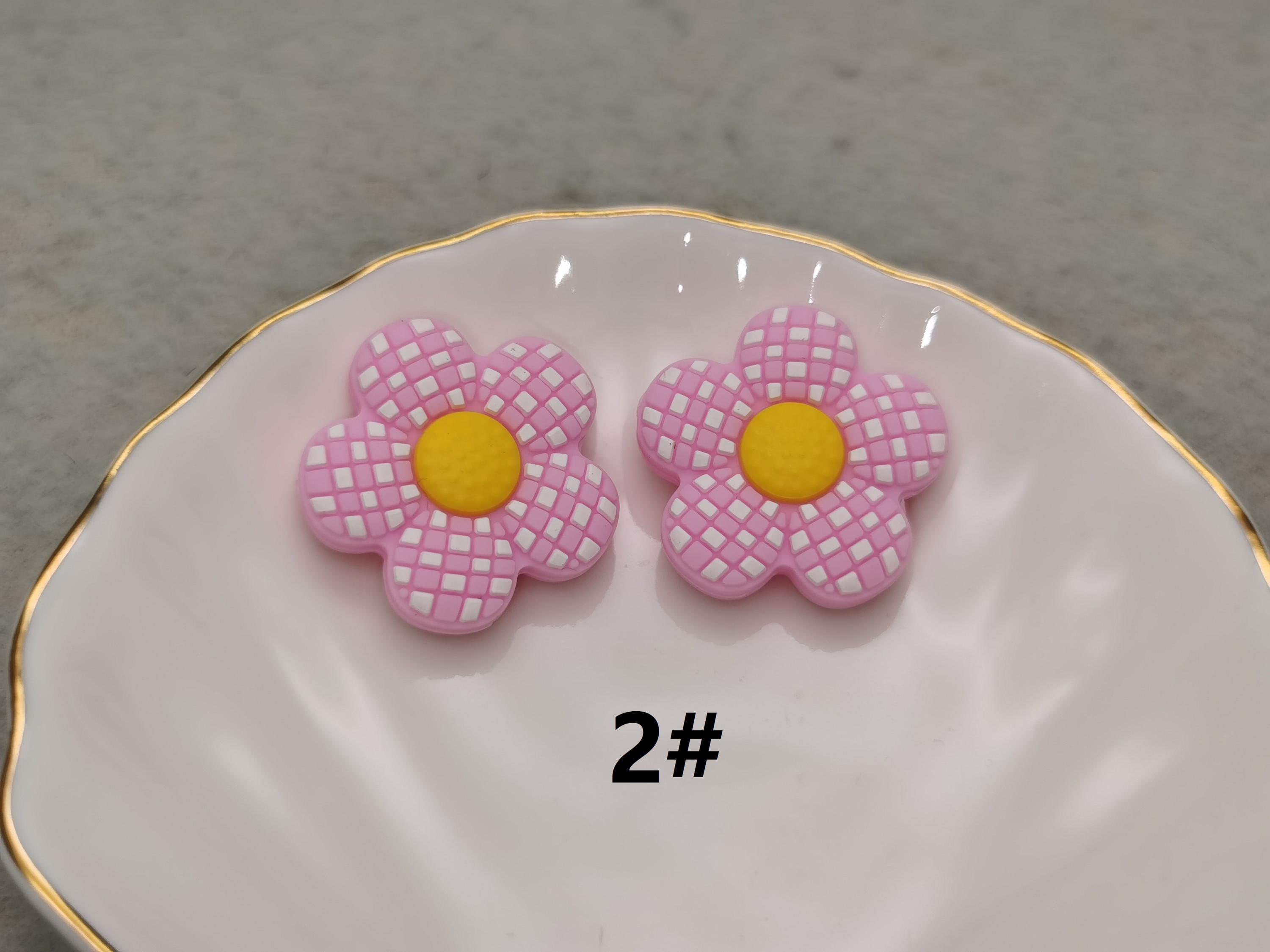 DanLingJewelry 10 Cuentas Focales En Forma De Fresa De Silicona Roja Para Hacer Pulseras Y Collares