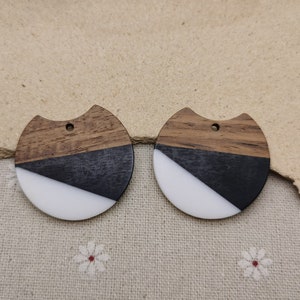 2/10/50 pieces Wood & Resin Earring Components Boho Charm , Plastic Round Coin Disc Circle Shape Earring Dangle Drop Finding Pendant XW8012