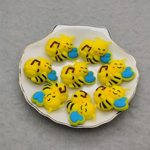 Silicone Bead Honeybee Honey Bee Hornet Focal Bead for Pen Bracelet Necklace Keychain Lanyard , Silicone Bead Bulk DIY Charm Finding XS1110