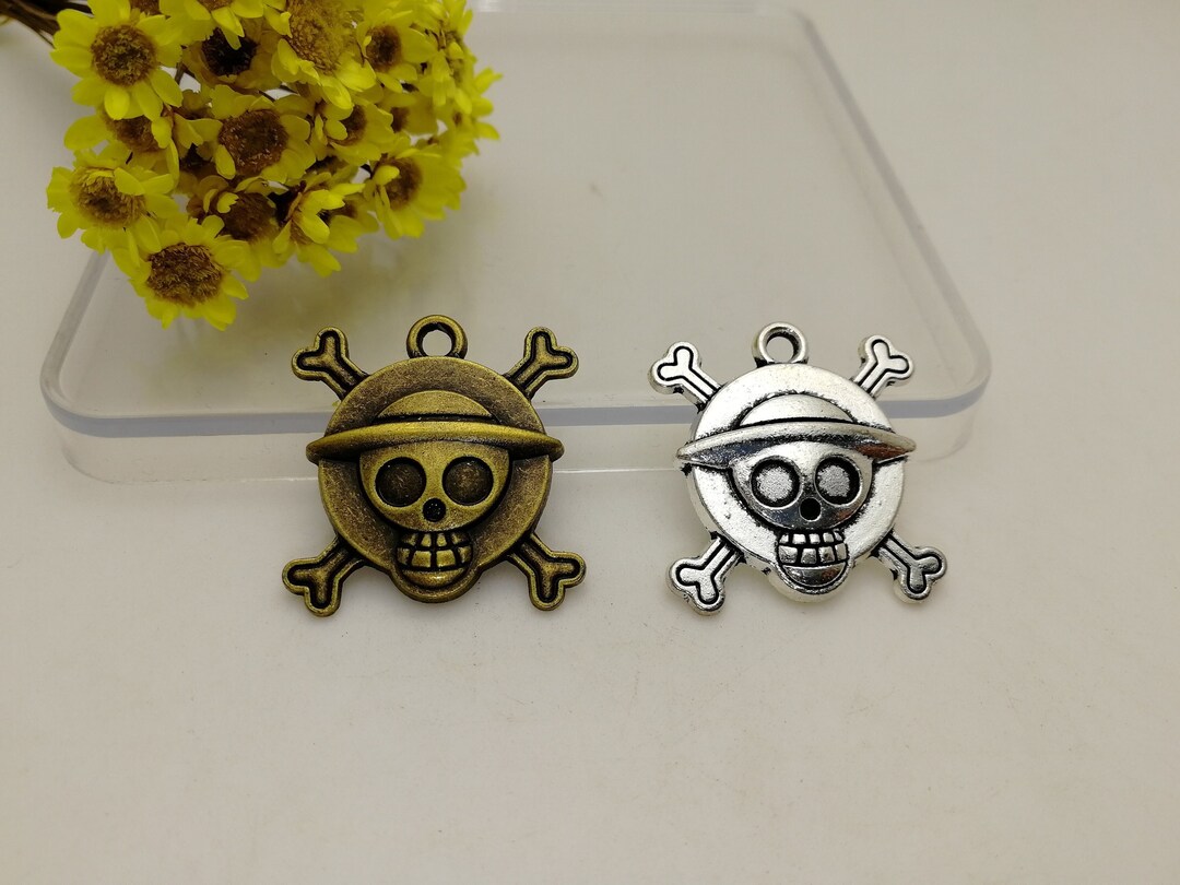 JR71707 Silver Plastic Skull Ring