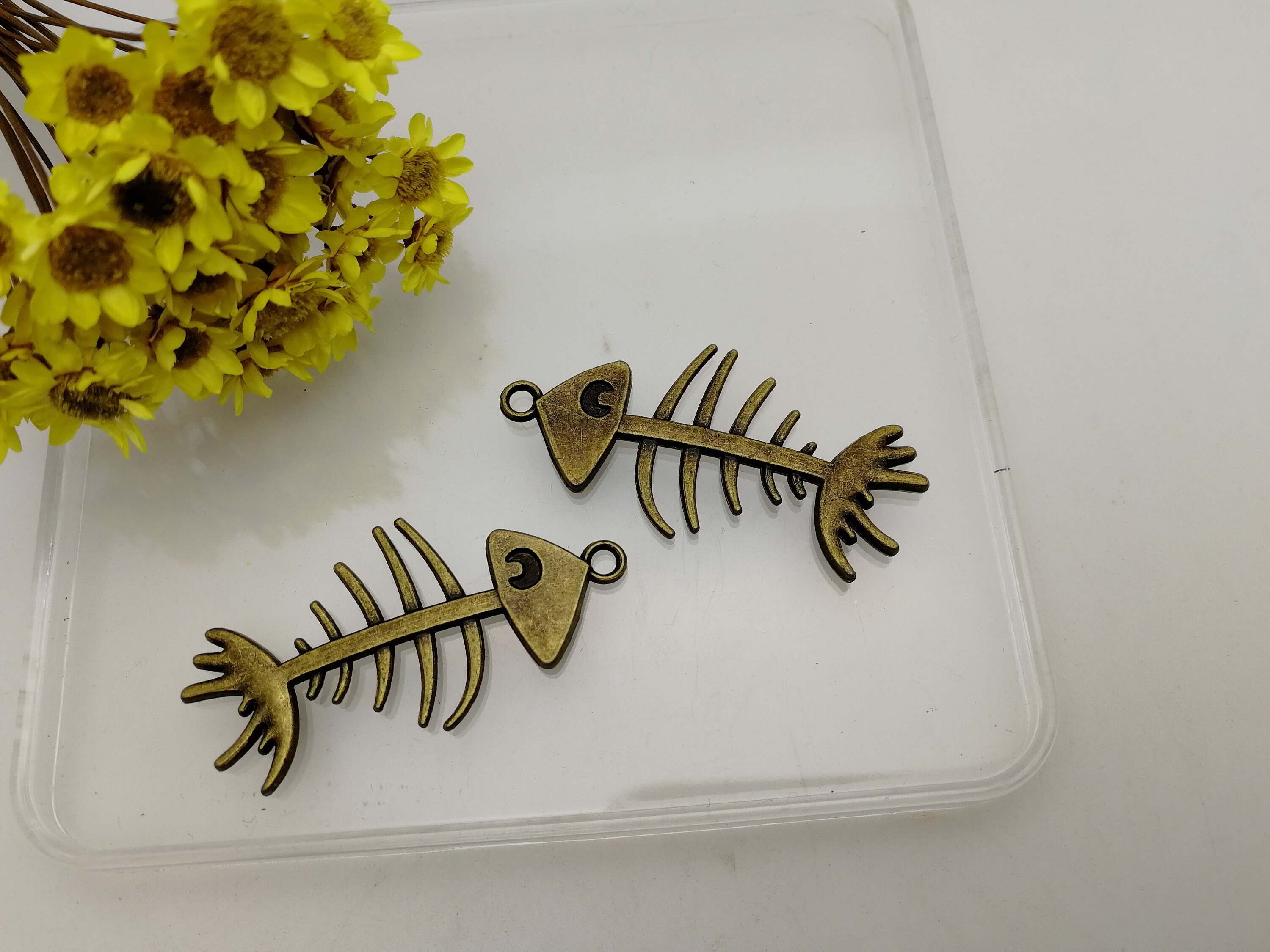 Fish Bone Keychain 6/20 Pieces Metal Fishbone Fish Bone Pendant Necklace Earring Keychain ...