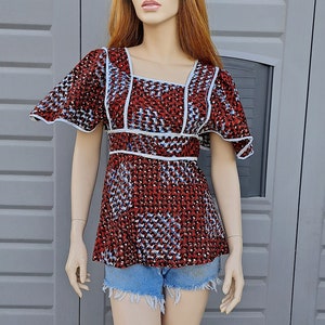 Vintage 70s Bell Sleeve cotton shirt top adorable  sz small