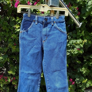 Vintage 70's Wrangler denim jeans kids jeans boys and girls jeans ..22x23.....22 in waist image 2