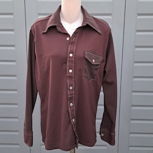 Vintage 70&#39;s Male Duds 2 tone chocolate brown  polyester shirt top  buttons down the front 41 chest