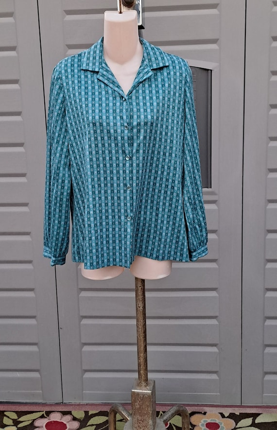 Funky teal blue polyester Vintage 70's womens  shi