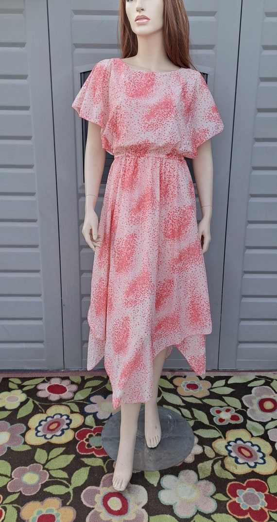 Victor Costa Vintage 70's  Peachy Coral layered dr