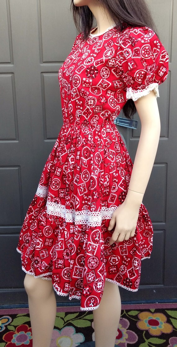 Vintage 50's/60's Sweetest Red Bandana Print circ… - image 8