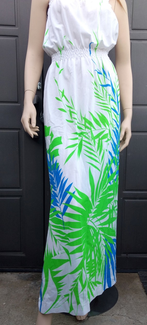 1970's Vintage White sundress with blue &  green … - image 3