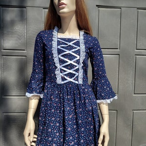 Vintage70's cotton  Prairie dress floral print  sz Small