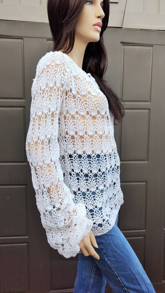 Vintage White hand crocheted SWEATER Small to med… - image 6