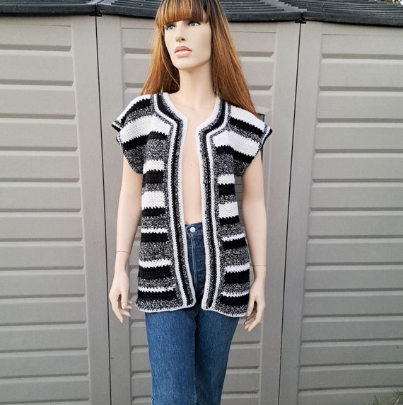 Black and off white crochet vest cardigan  Vintage
