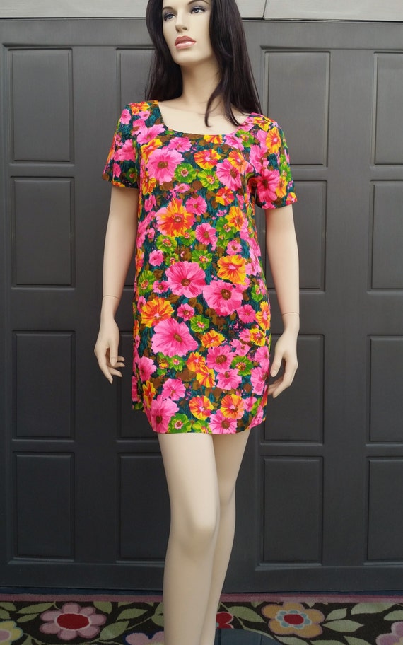 Vintage 60's floral print  mini dress