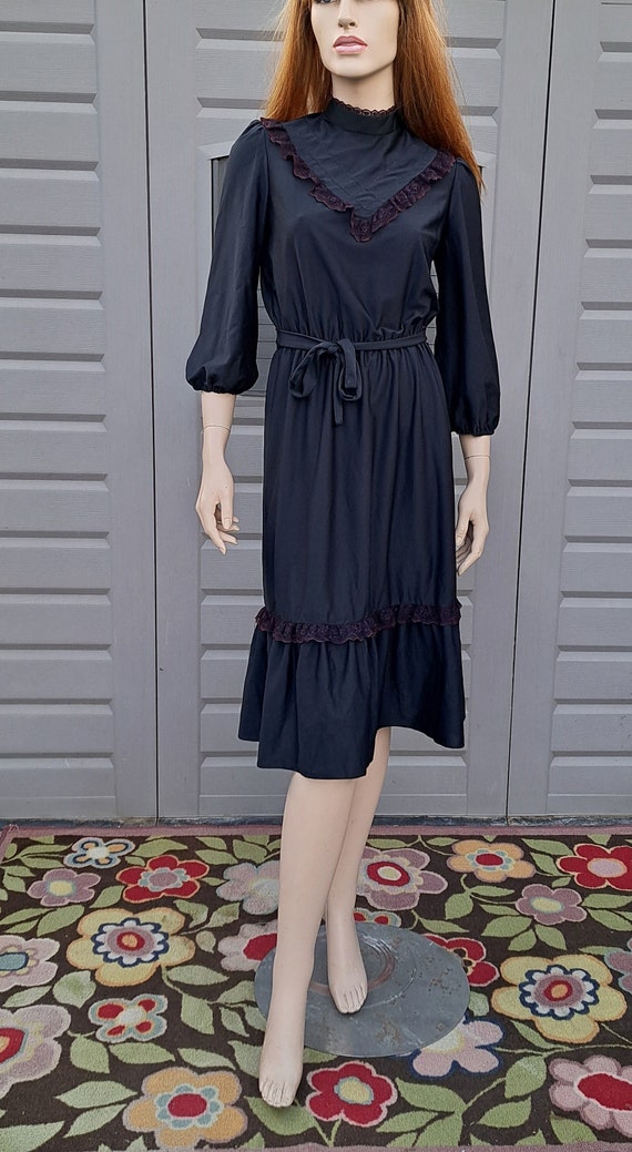Vintage 1970's Black  dress with Victorian style … - image 1