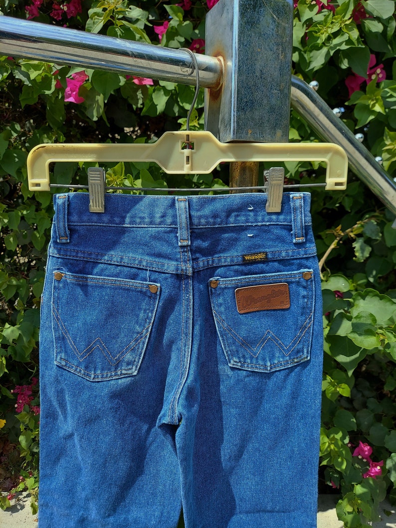 Vintage 70's Wrangler denim jeans kids jeans boys and girls jeans ..22x23.....22 in waist image 1