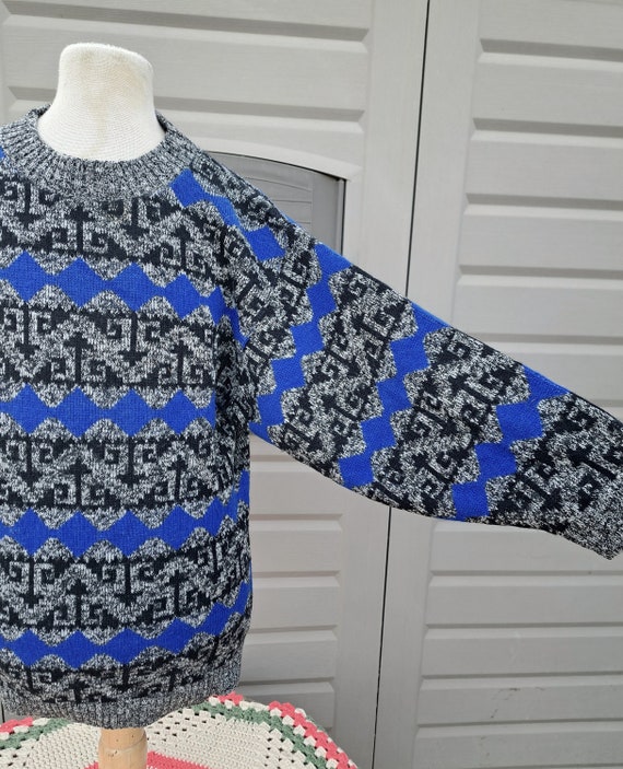Vintage 1980s  sweater adorable cobalt blue black… - image 5