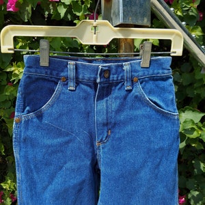 Vintage 70's Wrangler denim jeans kids jeans boys and girls jeans ..22x23.....22 in waist image 4
