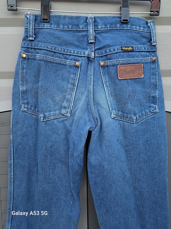 Student size...1970s Wrangler  Denim Jeans vintage