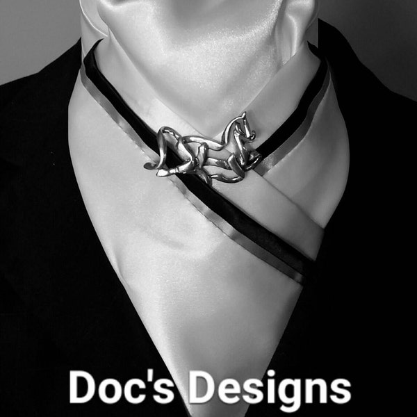 pretied stock tie