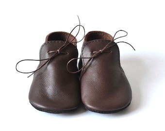 Baby boy brown moccasins, Leather infant shoes, Baby moccs, Baby boy loafers, Newborn boy moccasins, Baby boy shower gift, New parents gift