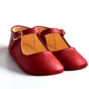 Baby Mädchen Weihnachten rot Mary Janes, Leder Baby Mädchen Schuhe, Baby Mädchen Kleid Schuhe, Baby Mädchen Shower Geschenk, Baby Mädchen Geburtstag Schuhe