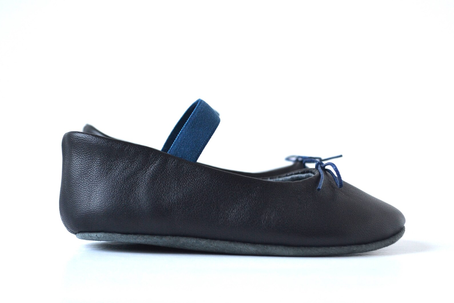 baby girl ballerina shoes, baby girl ballet slippers, navy blue baby shoes, baby leather shoes, baby dress shoes, baby girl show