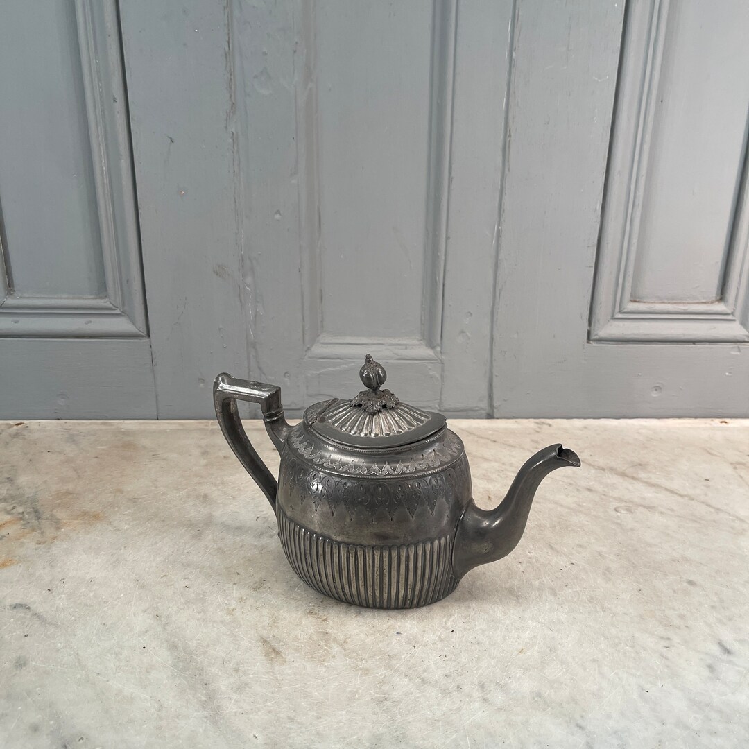 Antique Silver Plated Teapot With Engraved Decoration Etsy UK