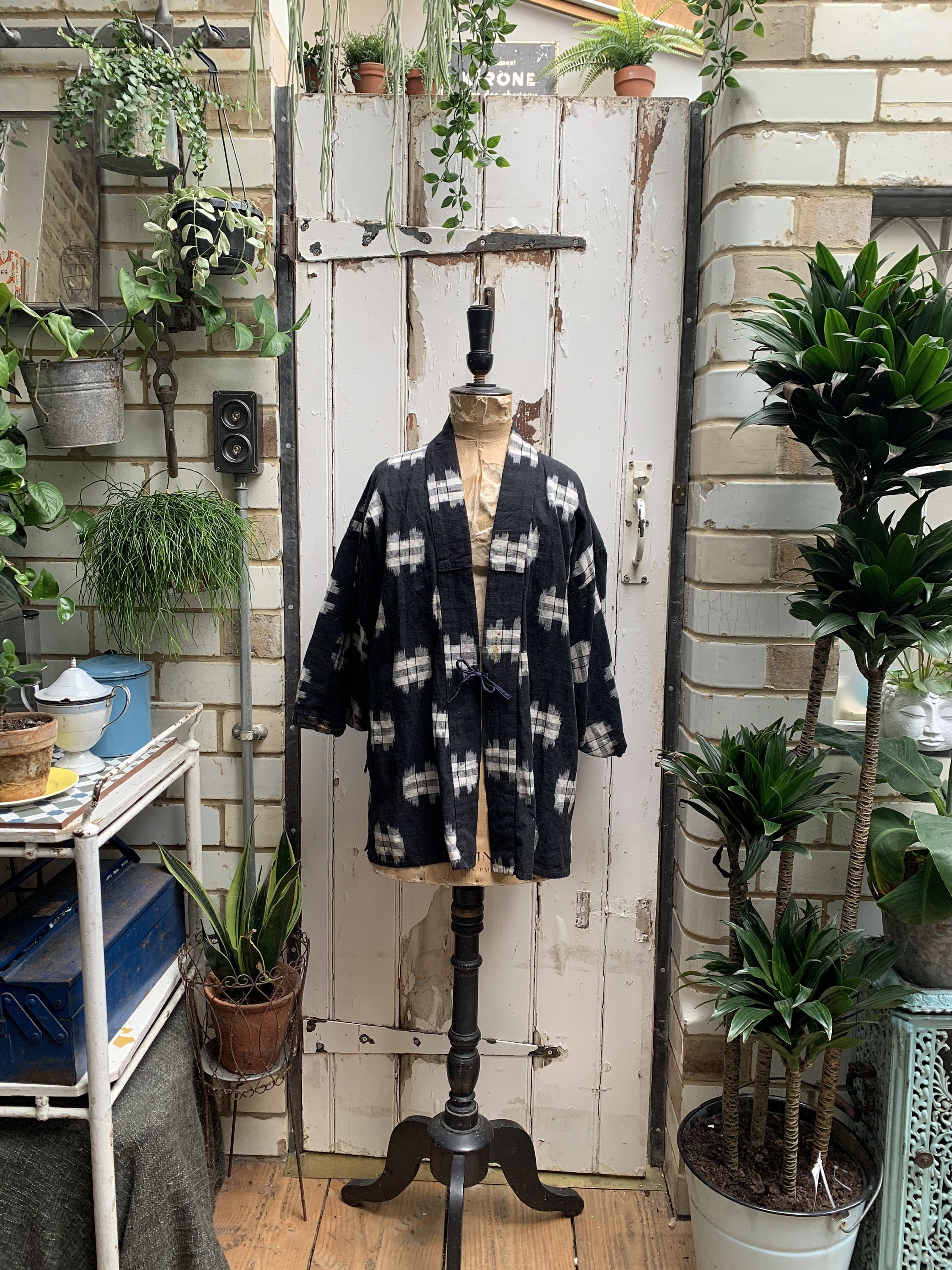 Image of Antique Japanese Black & White Linen Ikat Kimono Short Jacket Size S/M