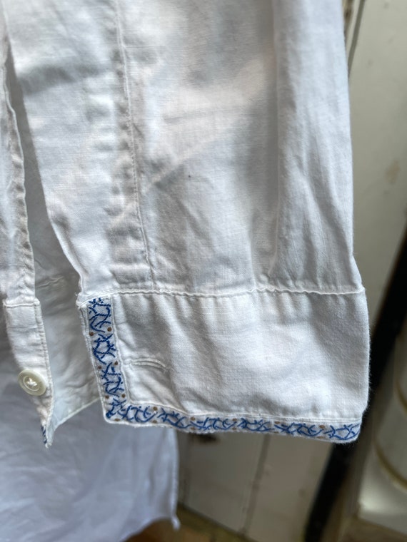 Antique French white cotton shirt nightshirt with… - image 9